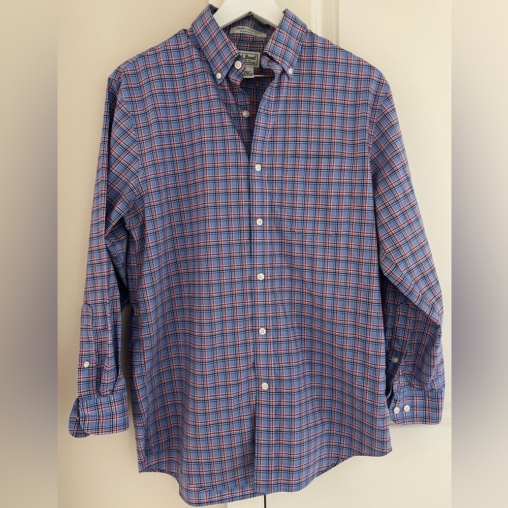 LL Bean Men’s Wrinkle Resistant Blue Plaid Casual Button Down Shirt, Small